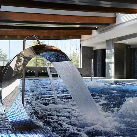 Cozy With Pools And Spa, Ivan Rilski Διαμέρισμα
