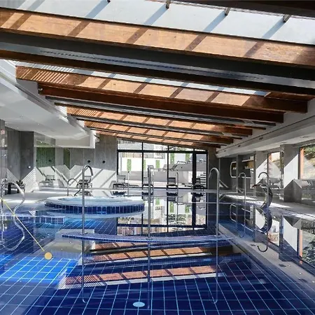 Cozy With Pools And Spa, Ivan Rilski Διαμέρισμα *